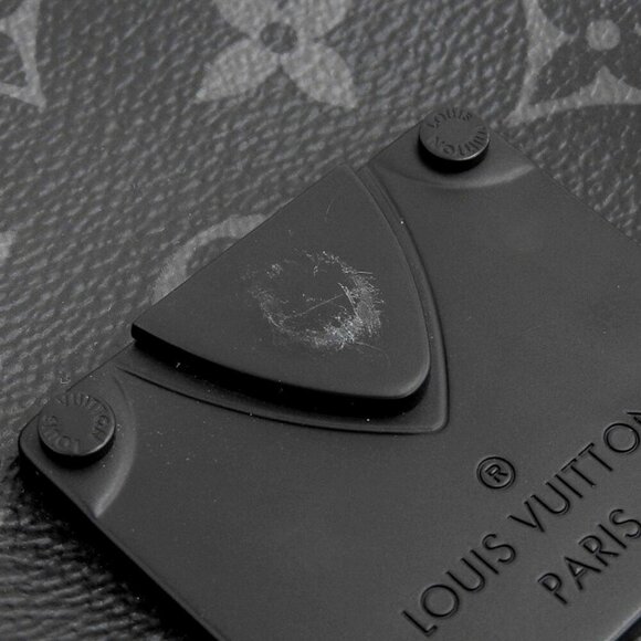 LOUIS VUITTON Brown Monogram Pouch - Picture 5 of 8